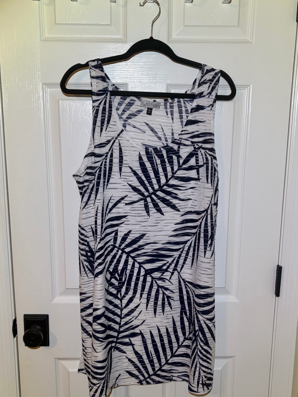 J. Valdi Like New Navy Palm Leaf Sleeveless Tunic Top / Cover up. Size XL
